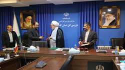تقدیر از کارکنان برتر استان گلستان/رئیس منطقه 2 سازمان بازرسی کل کشور: 14 هزار شکایت و گزارش فساد در استان های منطقه 2 ثبت شده است